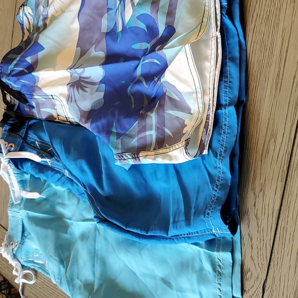 Swim Trunks 3 Pair - Picture 4 of 13